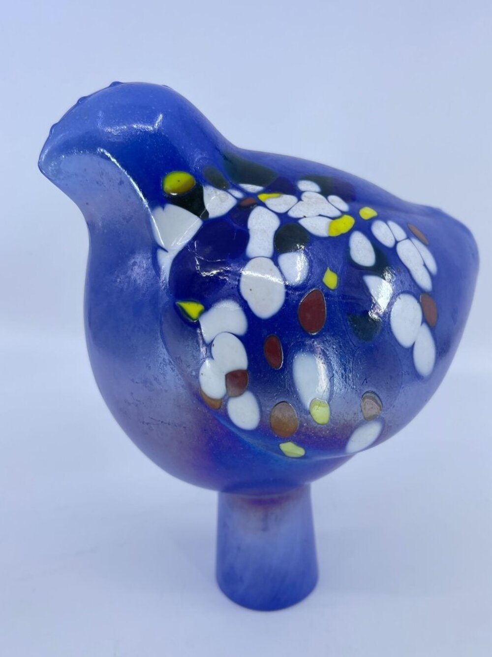 vintage handblown iridescent blue glass bird figurine with confetti glass accent